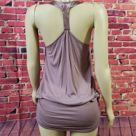 GUESS RIA RUFFLE TUNIC HAZY DAY SIZE XS !!

Color - Picture 5 of 7